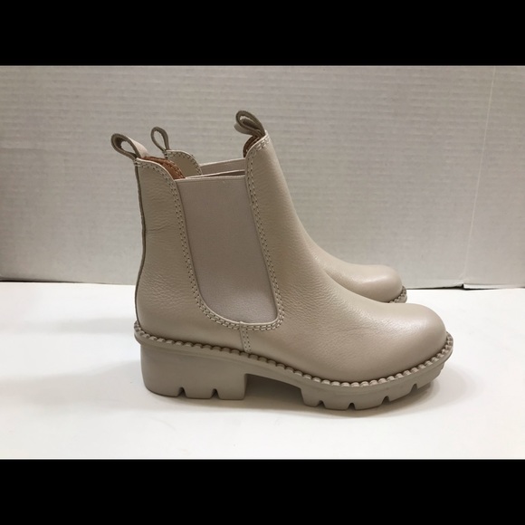 COPY - LDP Ankle Bootie - Picture 2 of 6